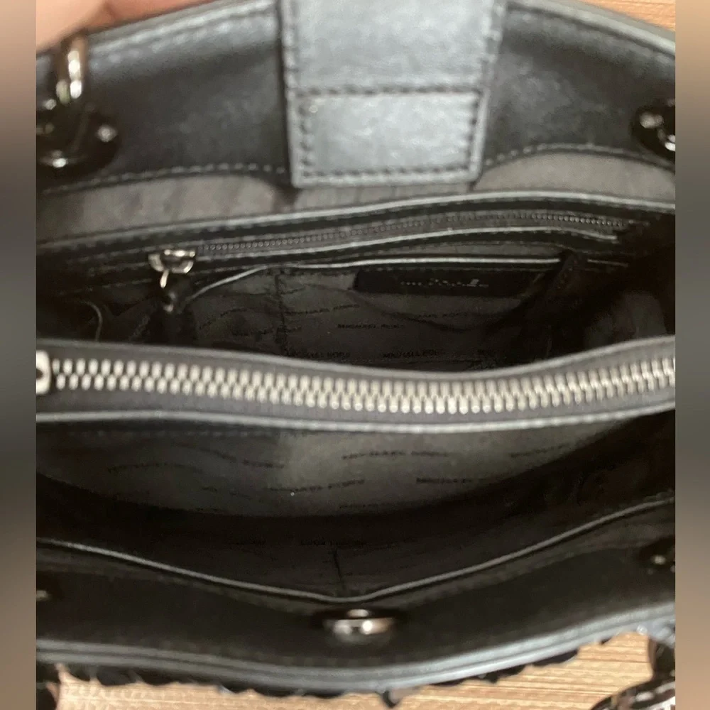 Michael Kors Floral Burst Satchel Crossbody Bag Black Leather Bag EUC